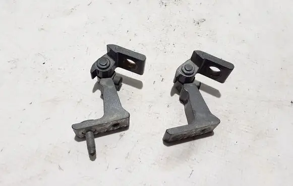 Porsche Cayenne (9Y0 9Y3) Rear door upper hinge 9A783340801