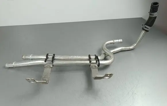 Jeep Wrangler Engine coolant pipe/hose