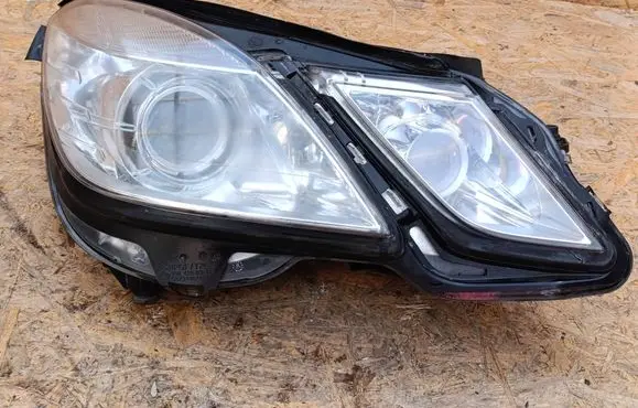 Mercedes-Benz E W212 Headlight/headlamp A2128205861 1ZT00970208 5DC00906020AN