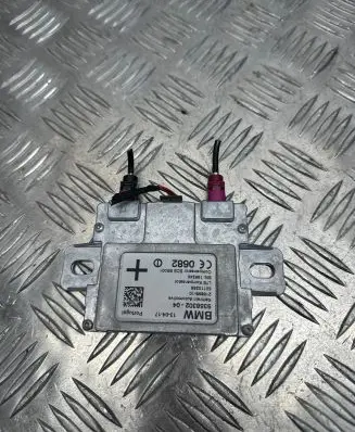 BMW 7 G11 G12 Antenna control unit 21889810 50110259 9358302