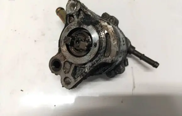 Toyota Corolla Verso AR10 Vacuum pump 2930027020