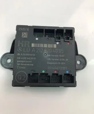 Mercedes-Benz E C207 W207 Other control units/modules A2128204085