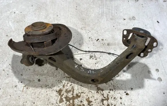 BMW X3 E83 Rear wheel hub spindle/knuckle 