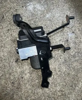 BMW 5 E60 E61 ABS Pump 6769703 6769705