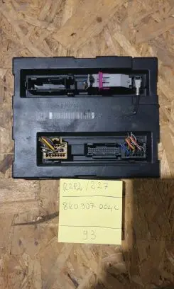 Audi A4 S4 B8 8K Comfort/convenience module 8K0907289C