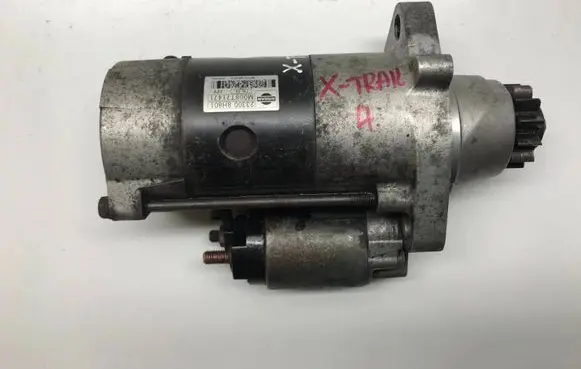 Nissan X-Trail T30 Starter motor 23300-8H801