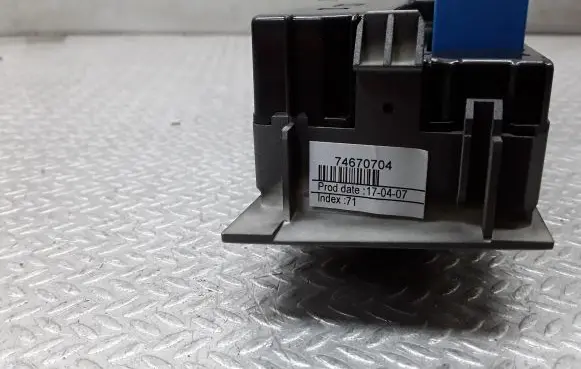 Opel Signum Climate control unit 74670704
