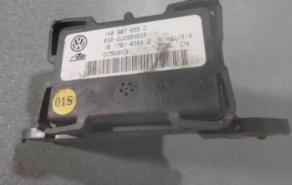 Volkswagen Touran I ESP acceleration yaw rate sensor 1K0907655D 10170103643