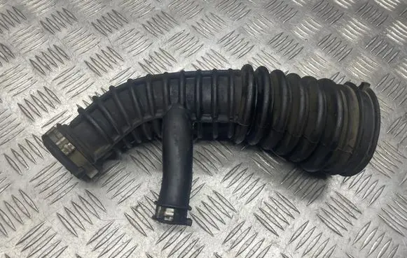 Ford Mondeo Mk III Air intake hose/pipe 1S719C623DA
