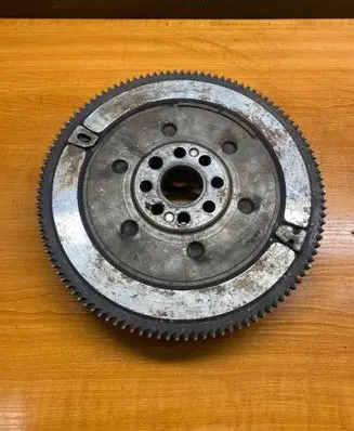 Dual mass flywheel