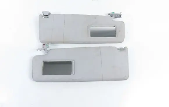 Volkswagen Tiguan Sun visor clip/hook/bracket 