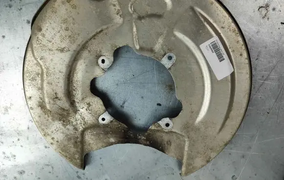 Volvo XC60 Rear brake disc plate dust cover 31665969 31445103