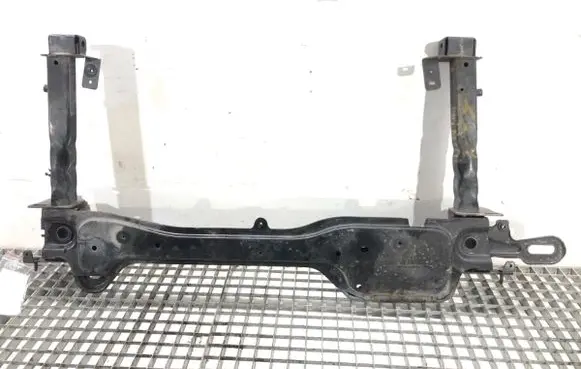 Renault Megane IV Radiator support slam panel 