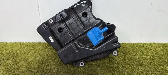 Audi A4 S4 B9 AdBlue liquid reservoir 8w0131969j 4067411ad 4067425ai