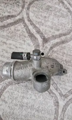 BMW 5 E60 E61 Engine coolant pipe/hose 7833988