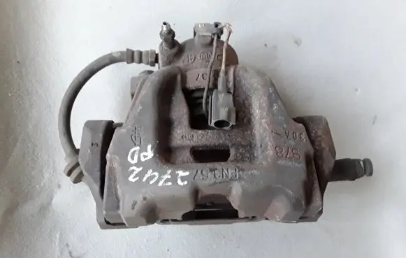 Alfa Romeo Giulietta Front brake caliper