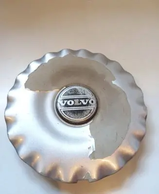 Volvo S40, V40 Original wheel cap 30813593