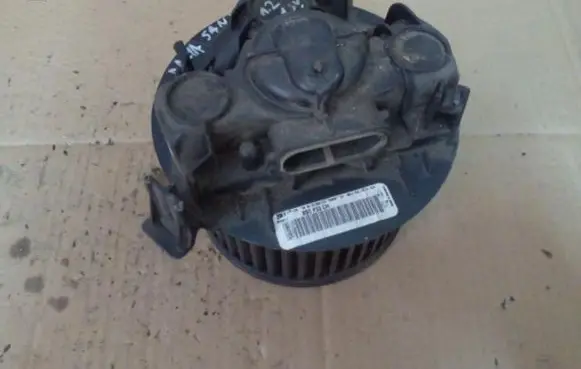 Dacia Sandero Heater fan/blower