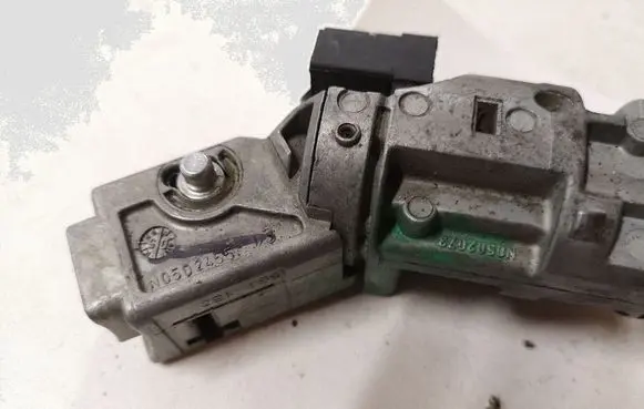 Citroen C4 I Ignition lock N0502073 N0502455