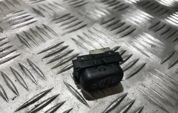 Mercedes-Benz S W220 Electric window control switch 2208201210 03100504