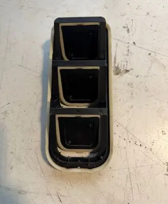 Citroen C5 Aircross II Quarter panel pressure vent 9678565780