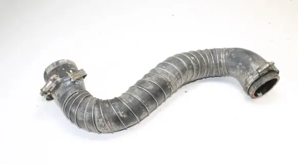 Land Rover Discovery 4 - LR4 Intercooler hose/pipe AH229F072AD