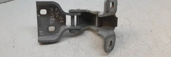 Renault Trafic II (X83) Front door lower hinge 311772H