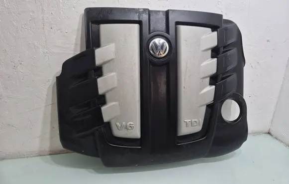 Volkswagen Touareg I Engine cover (trim) 059103925BD