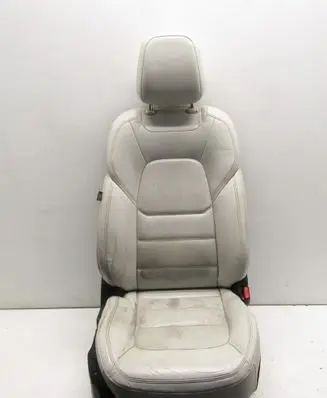 Mazda CX-5 II Front passenger seat 