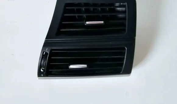 BMW X5 E70 Dashboard side air vent grill/cover trim 716180404 7161804 773201