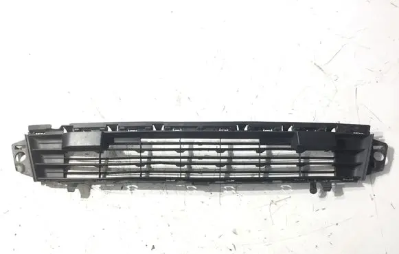 Citroen Berlingo Front bumper lower grill 9810963580