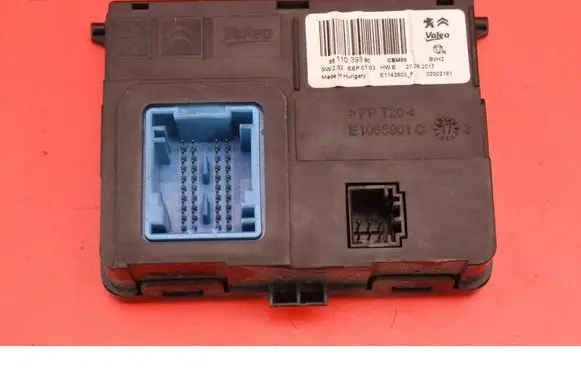 Audi 100 200 5000 C3 Engine control unit/module ECU 9811039380