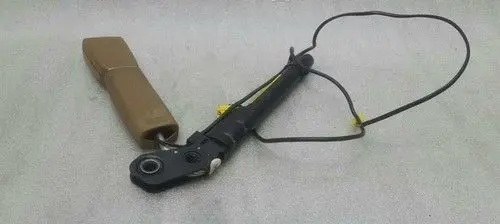 Mercedes-Benz S W221 Front seatbelt A2218601469