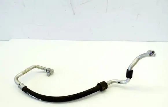 Land Rover Discovery Sport Air conditioning (A/C) pipe/hose GJ3219N602BA