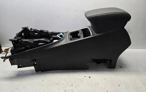Opel Grandland X Center console