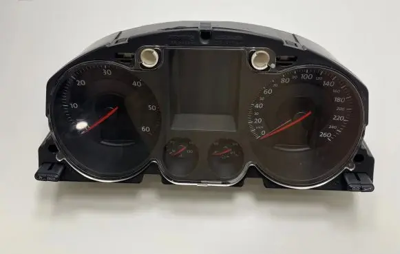 Volkswagen PASSAT B6 Speedometer (instrument cluster) A2C53106067