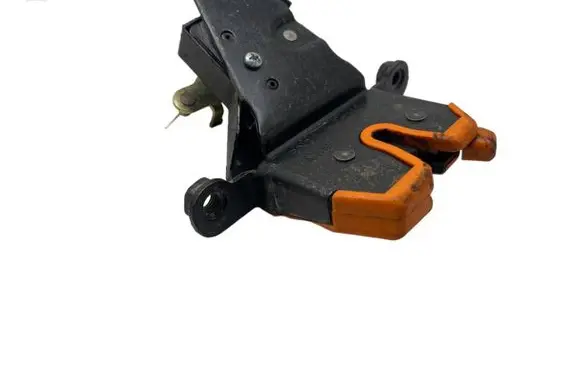 Skoda Octavia Mk2 (1Z) Tailgate/trunk/boot lock/catch/latch 1U6827501D 1U6827501