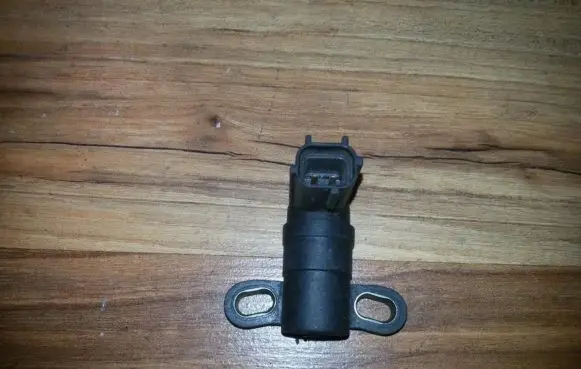 Ford Focus Crankshaft position sensor 197f6c315ad