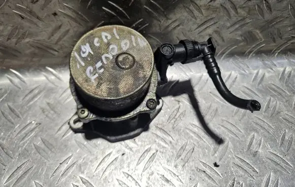 Renault Laguna II Vacuum pump 8200072985