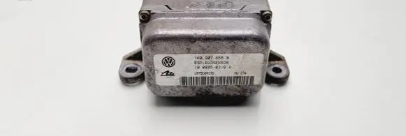 Volkswagen Golf V ESP acceleration yaw rate sensor 1K0907655B
