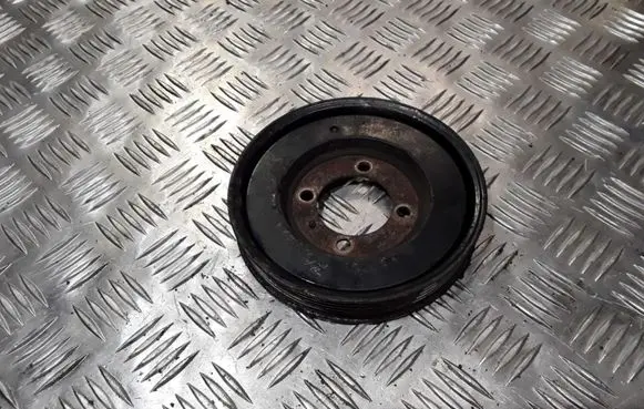 Opel Astra H Crankshaft pulley