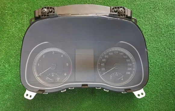 Hyundai Kona I Speedometer (instrument cluster) 94023J9510