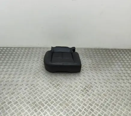 Porsche Cayenne (92A) Rear seat 95852240622