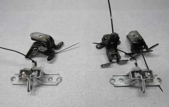 KIA Sportage Front door hinge set 