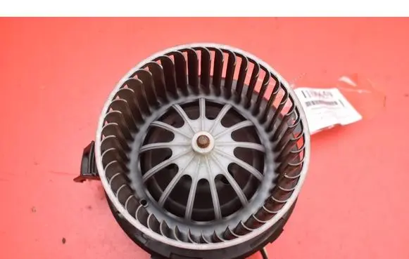 Opel Astra J Heater fan/blower U7253002