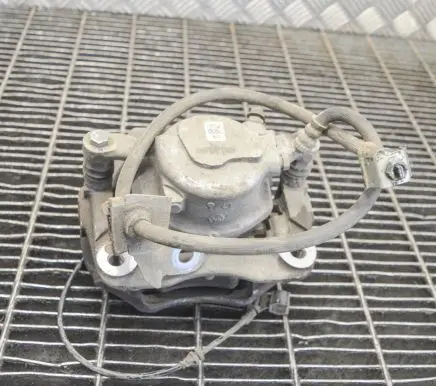 BMW X3 G01 Front brake caliper