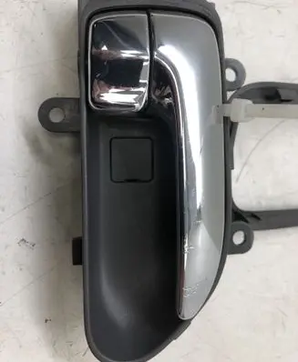 Nissan X-Trail T31 Front door interior handle