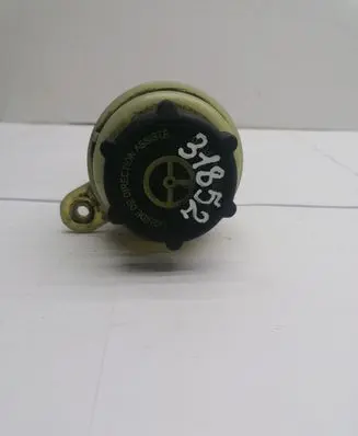 Ford Focus Power steering fluid tank/reservoir 4M513531AL