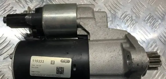 Audi A3 S3 8P Starter motor 0001121412 115333