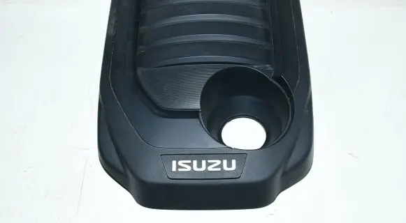 Isuzu D-Max Engine cover (trim)
